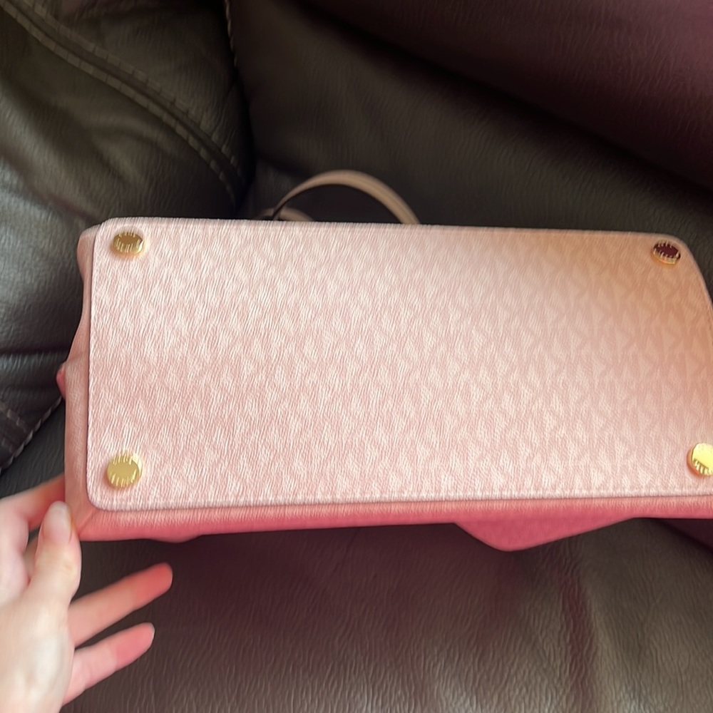 Michael Kors blush color drop satchel - Picture 8 of 13
